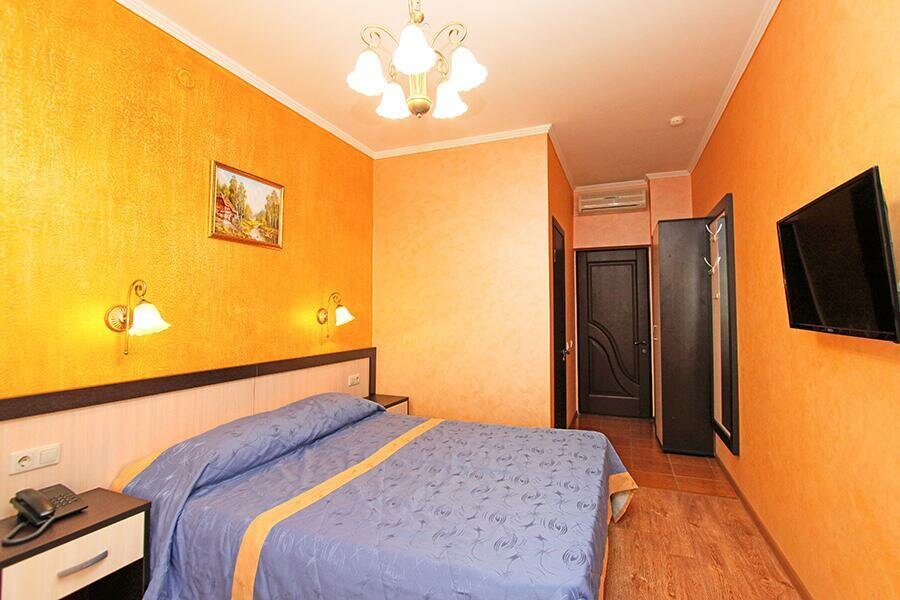 Гостиница Юнона Анапа-98