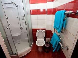 Гостиница Yunona Guest House Анапа Трехместный номер-26
