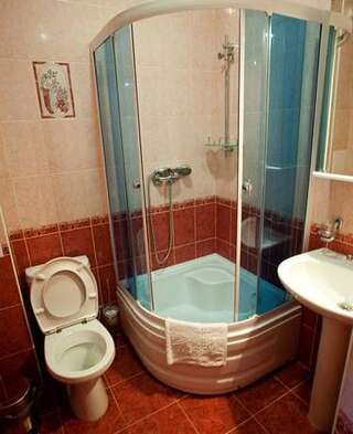 Гостиница Yunona Guest House Анапа Трехместный номер-5
