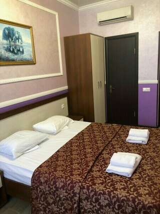 Гостиница Юнона Анапа Небольшой двухместный номер с 1 кроватью-6