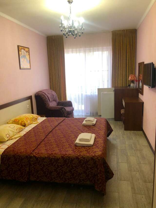 Гостиница Юнона Анапа-107