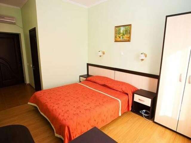 Гостиница Юнона Анапа-92